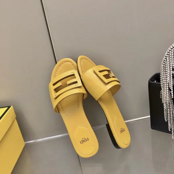 Fendi shoes - Replica shoes