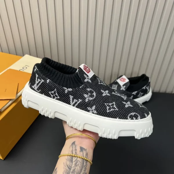 Louis Vuitton shoes - rep shoes