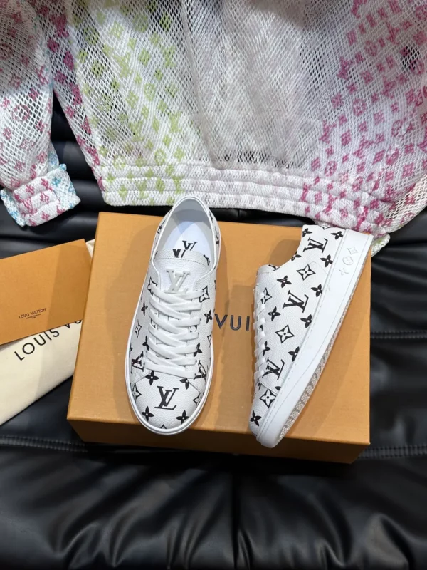 Louis Vuitton shoes - rep shoes