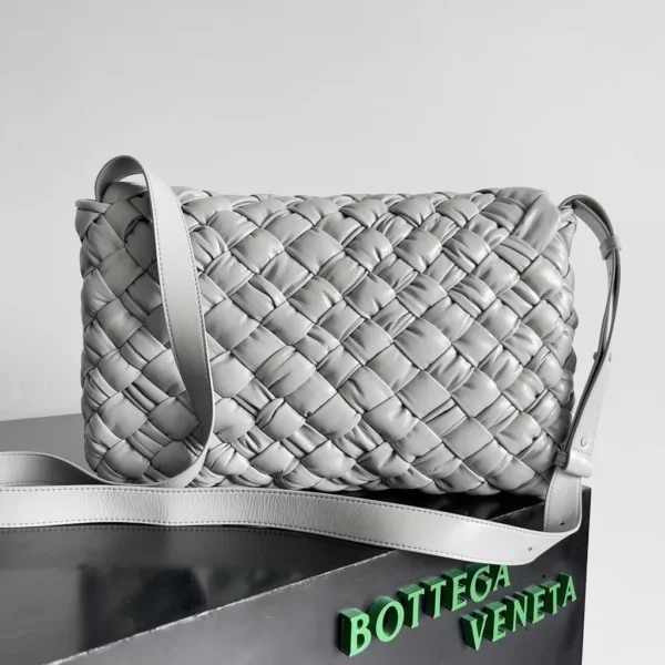 Bottega Veneta bag - replica bags