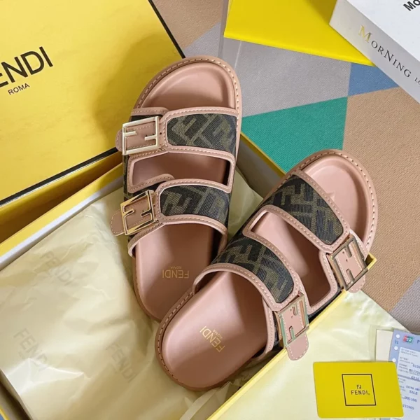 Fendi shoes - Replica shoes