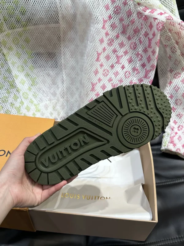 Louis Vuitton shoes - rep shoes