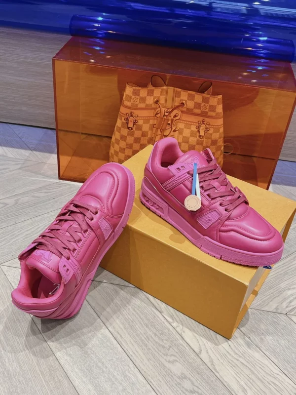 Louis Vuitton shoes - rep shoes