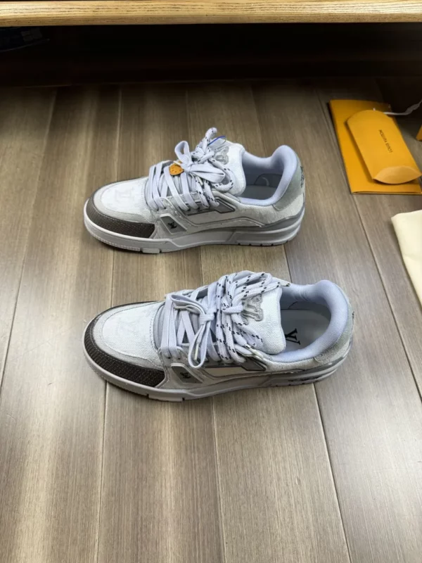 Louis Vuitton shoes - rep shoes