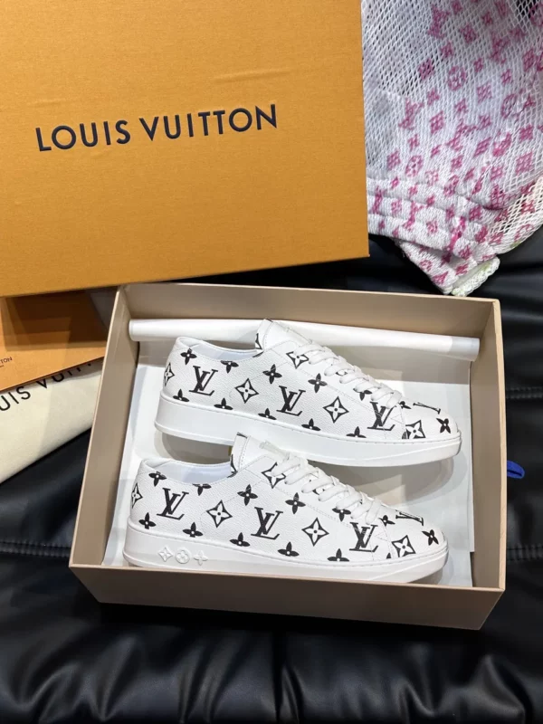 Louis Vuitton shoes - rep shoes