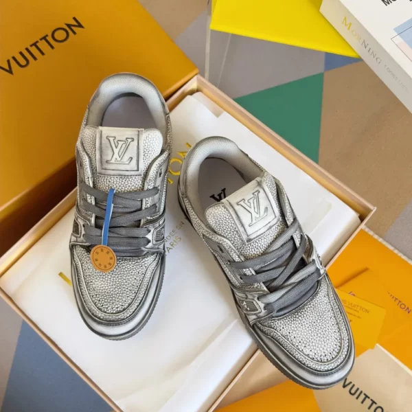 Louis Vuitton shoes - rep shoes