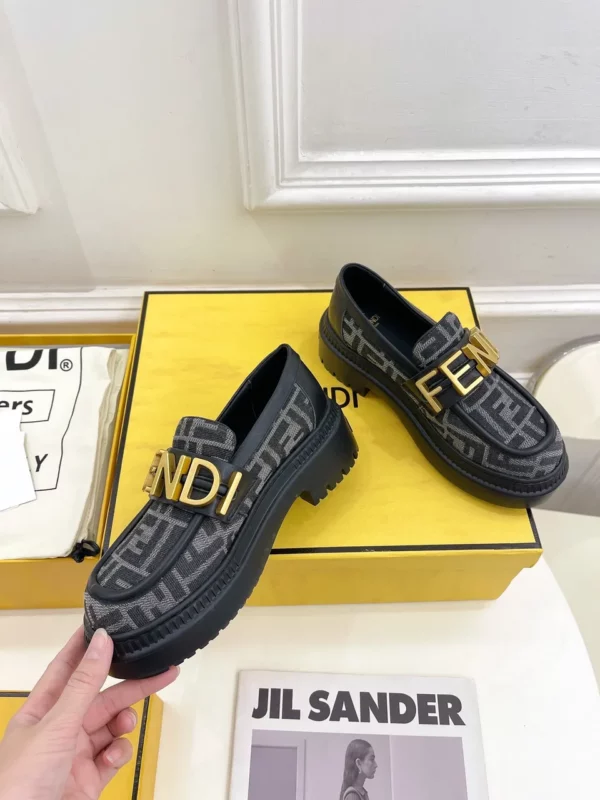 Fendi shoes - rep shoes