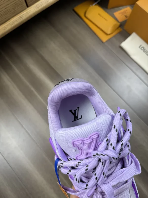 Louis Vuitton shoes - rep shoes