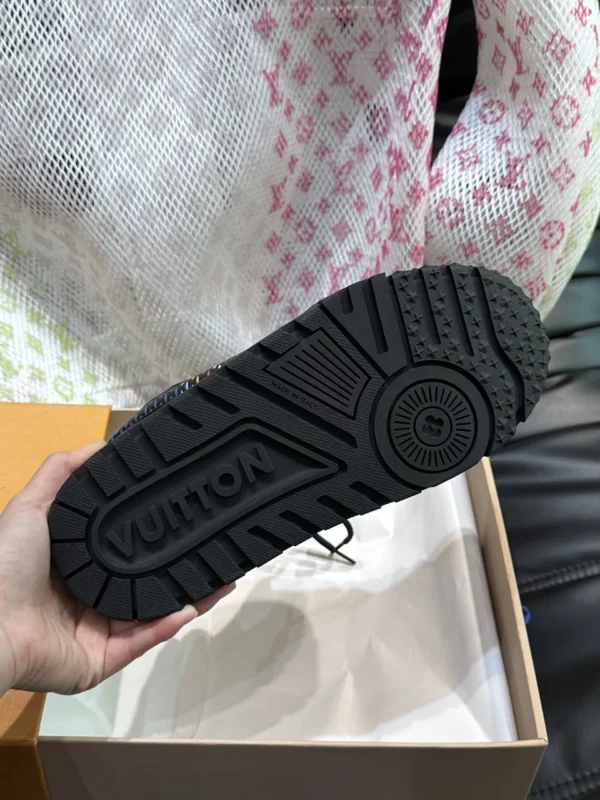 Louis Vuitton shoes - rep shoes