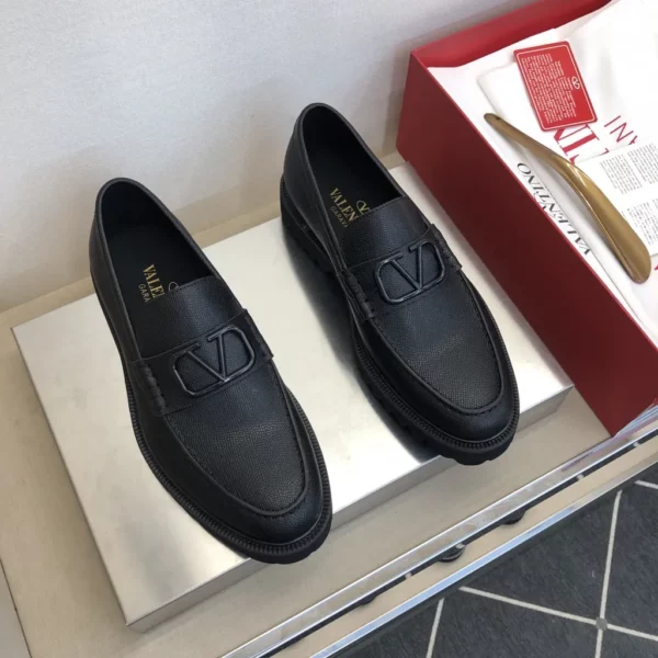 Valentino shoes - rep shoes