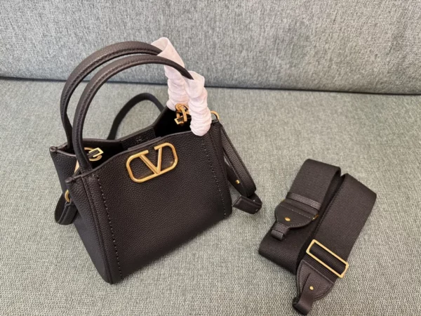 Valentino bag - rep bags