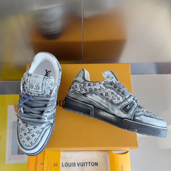 Louis Vuitton shoes - rep shoes