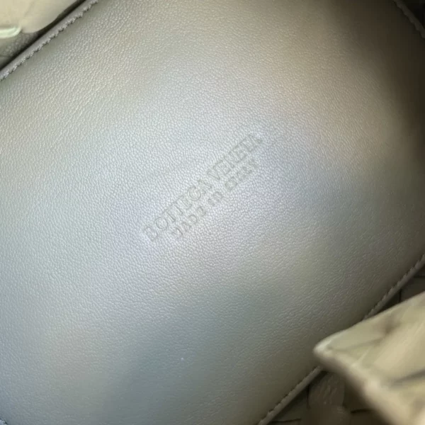 Bottega Veneta bag - replica bags