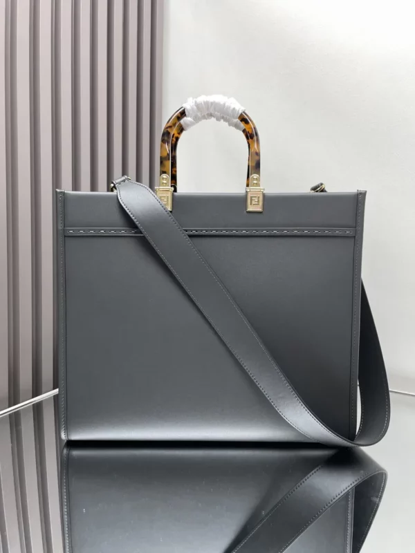 Fendi bag - rep bags