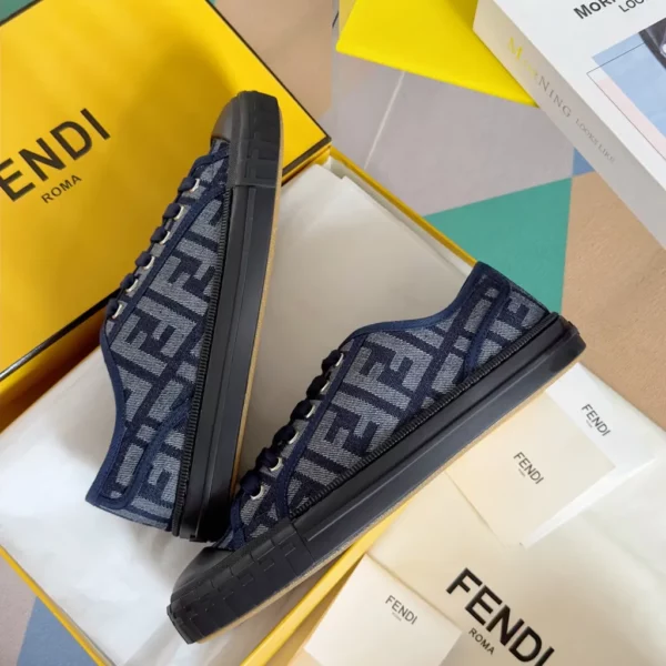 Fendi shoes - Replica shoes