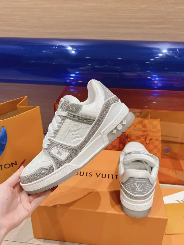 Louis Vuitton shoes - rep shoes