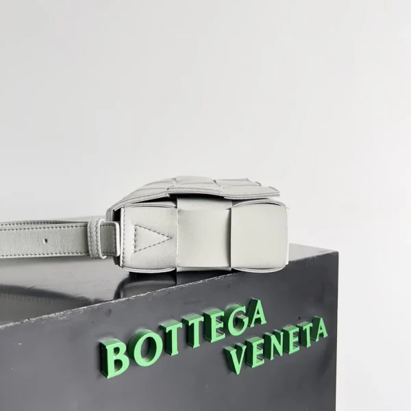 Bottega Veneta bag - replica bags