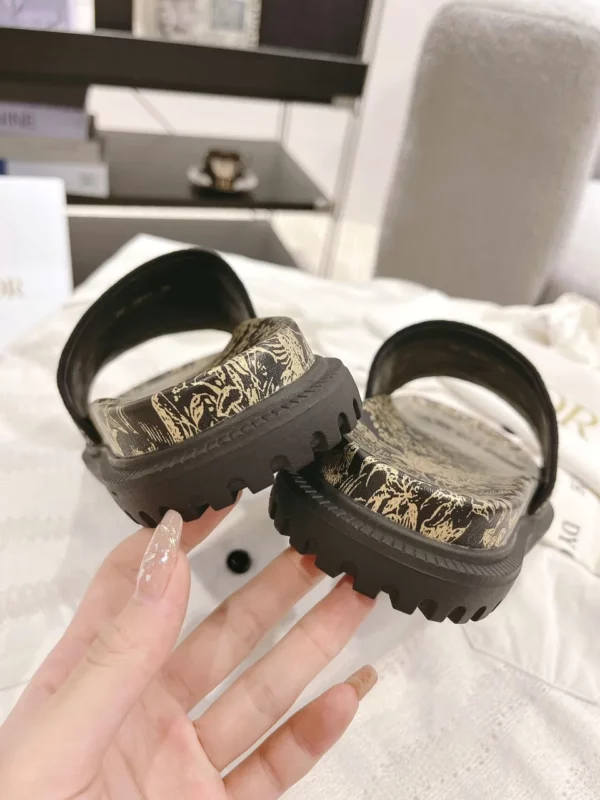 Dior shoes - rep shoes