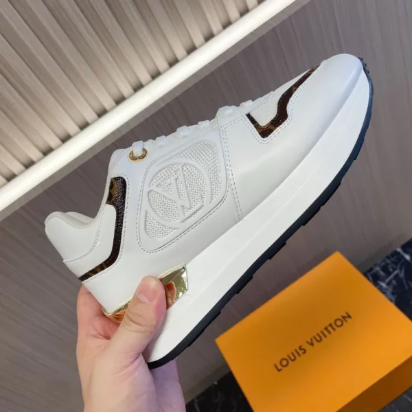 Louis Vuitton shoes - rep shoes