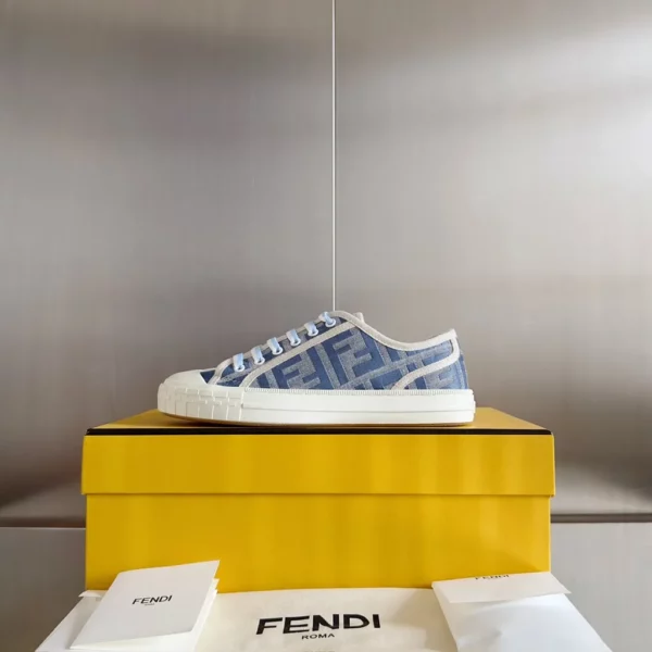 Fendi shoes - Replica shoes