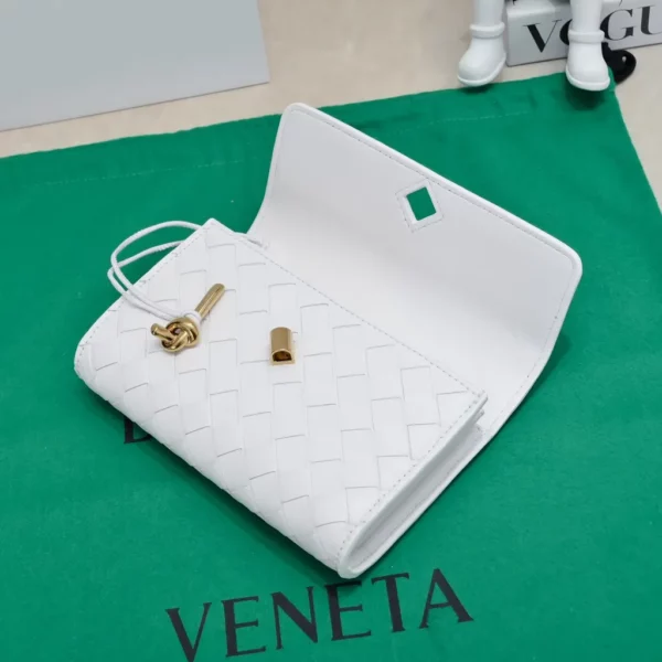 Bottega Veneta bag - replica bags