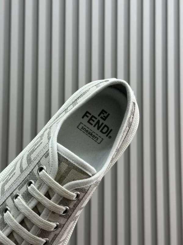 Fendi shoes - Replica shoes