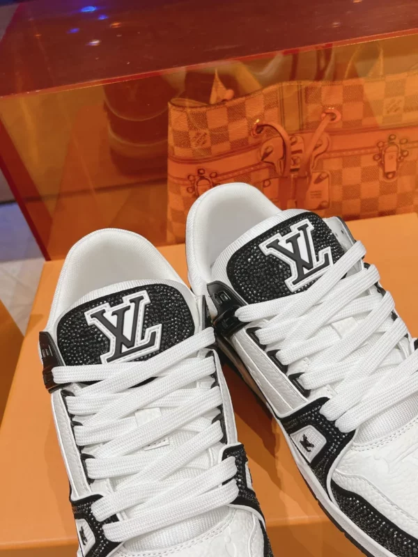 Louis Vuitton shoes - rep shoes