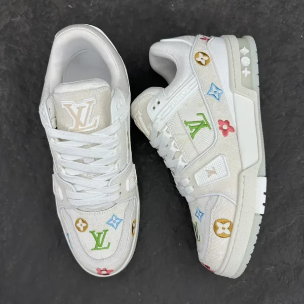 Louis Vuitton shoes - rep shoes