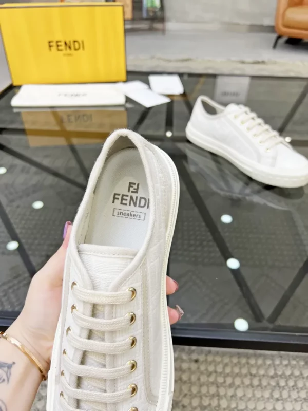 Fendi shoes - Replica shoes