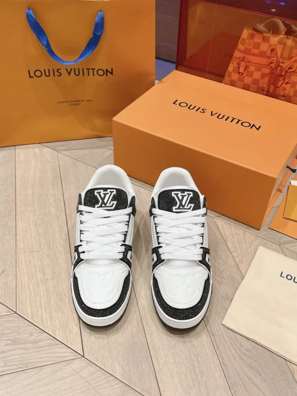 Louis Vuitton shoes - rep shoes