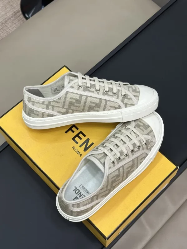 Fendi shoes - Replica shoes