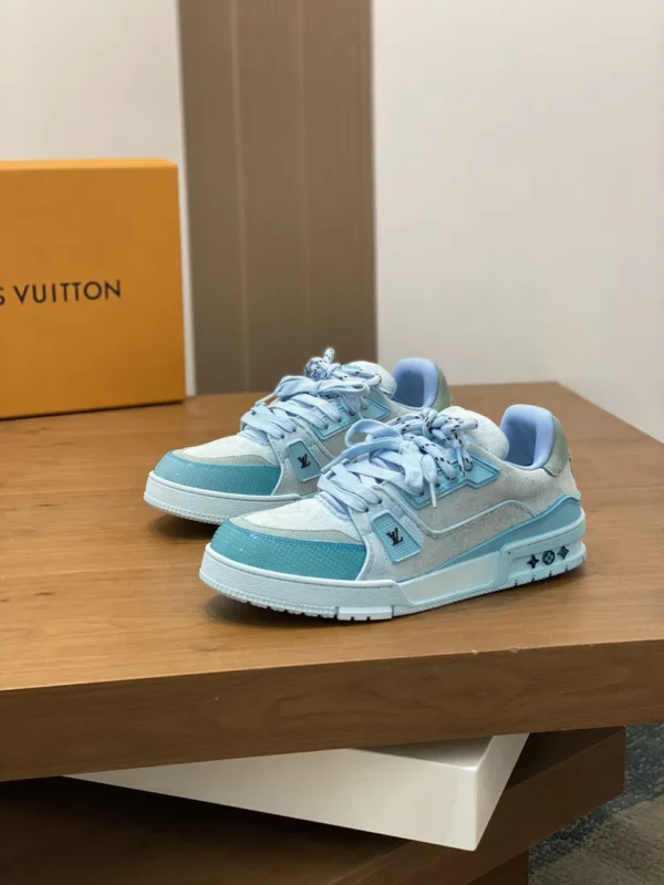 Louis Vuitton shoes - rep shoes