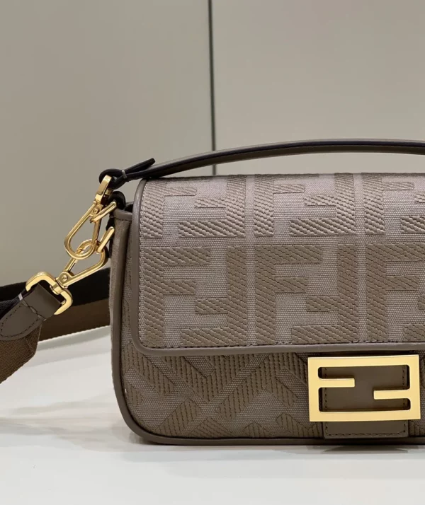 Fendi bag - rep bags