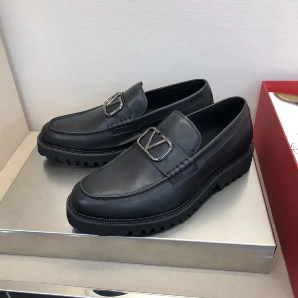 Valentino shoes - rep shoes