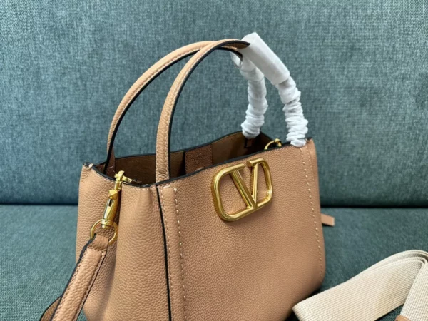 Valentino bag - replica bags