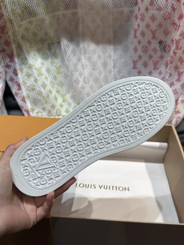 Louis Vuitton shoes - rep shoes