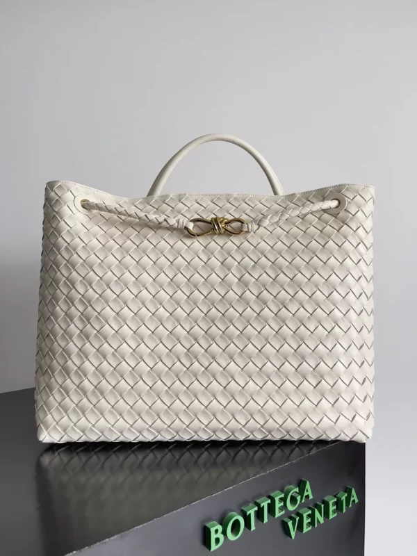 Bottega Veneta bag - replica bags