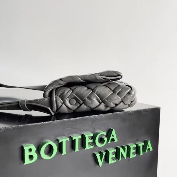 Bottega Veneta bag - replica bags