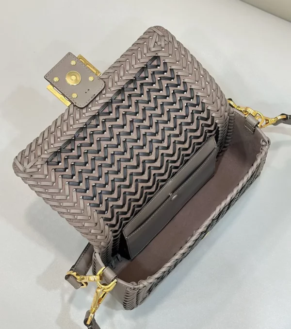 Fendi bag - rep bags