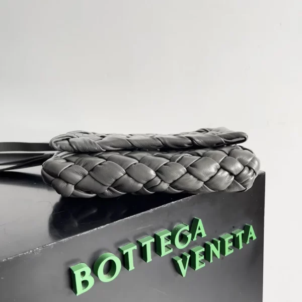 Bottega Veneta bag - replica bags