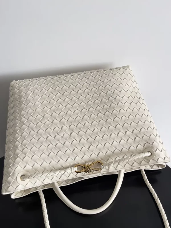 Bottega Veneta bag - replica bags