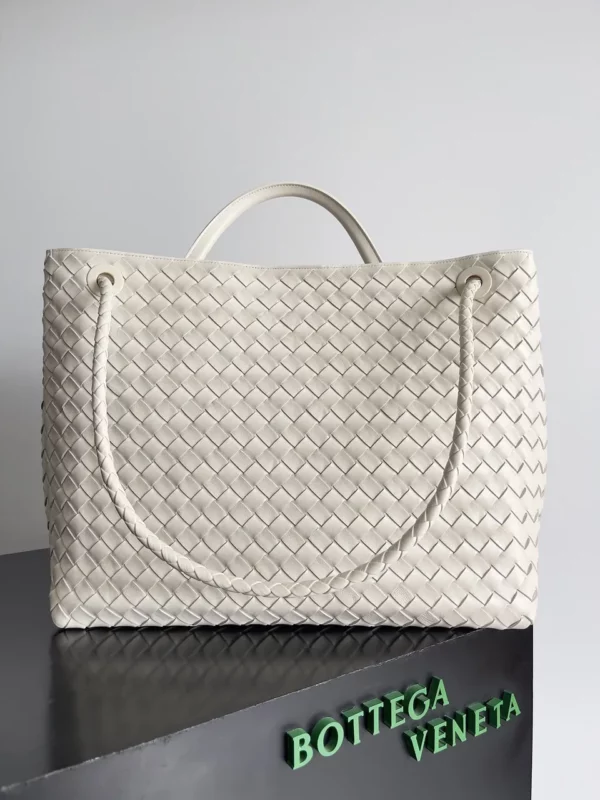 Bottega Veneta bag - replica bags